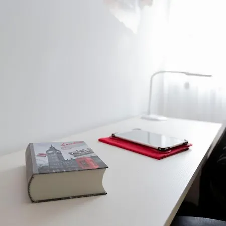 Prekrasni Apartman Roza S Velikom Terasom *